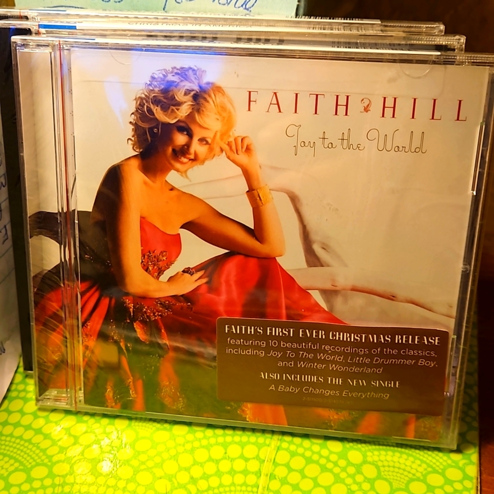 Faith Hill Joy to the World Christmas CD New in Plastic